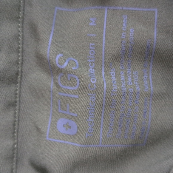 Figs Kitale Maternity Scrub Top - Picture 4 of 4